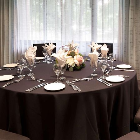 Doubletree By Hilton Hotel & Suites Houston By The Galleria Exteriör bild