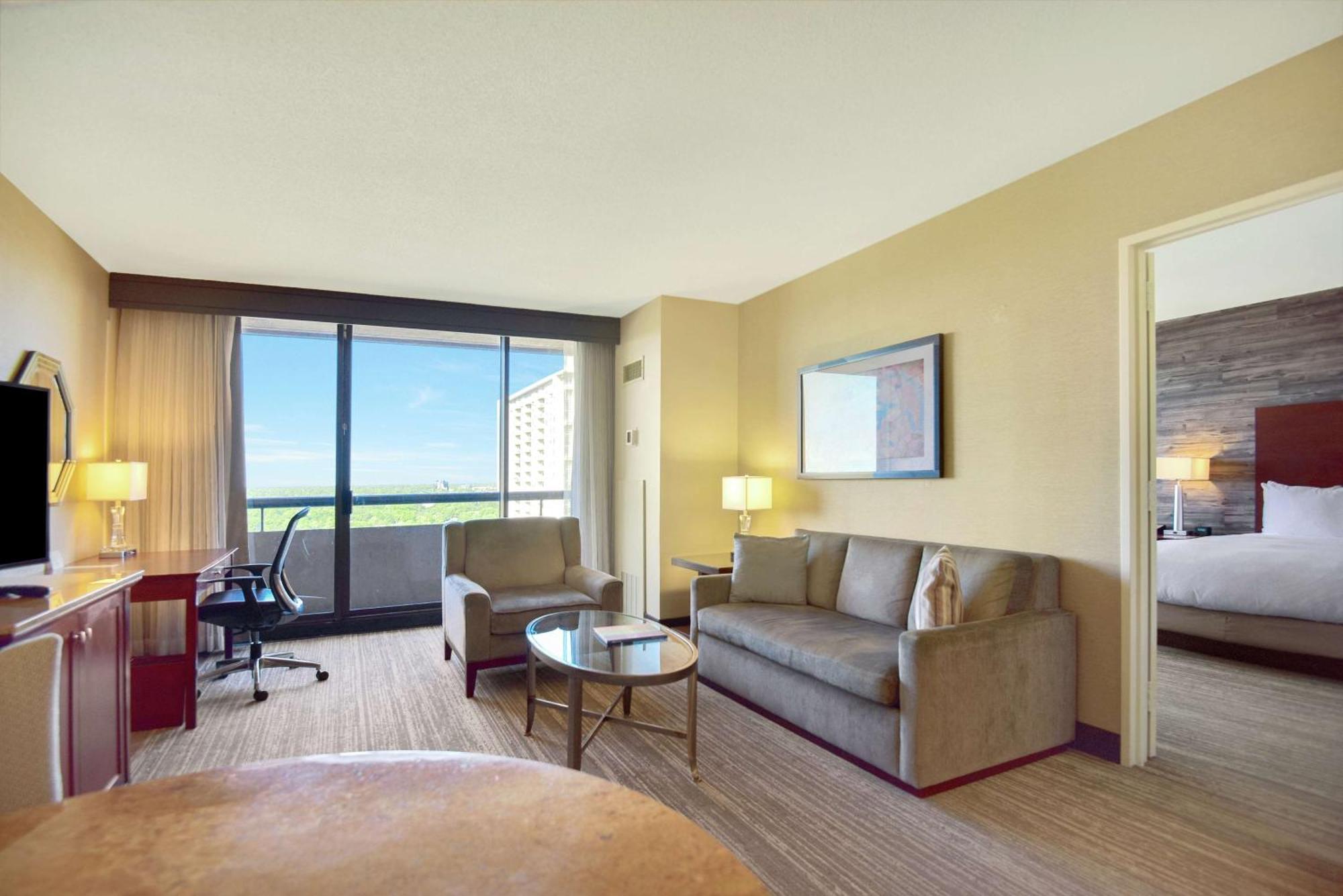Doubletree By Hilton Hotel & Suites Houston By The Galleria Exteriör bild